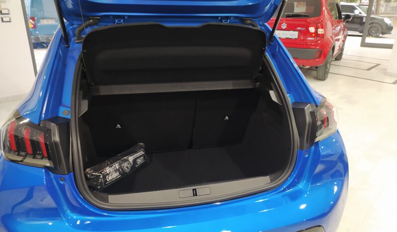 
								Peugeot 208 1.2 PureTech Allure full									