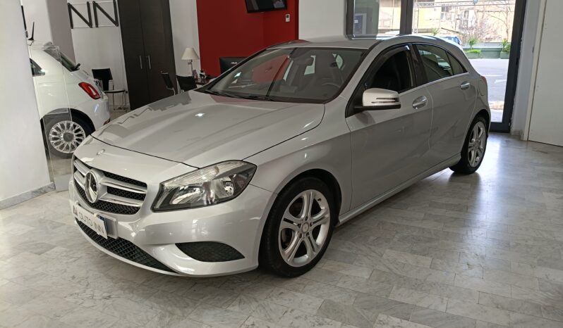 
								Mercedes Classe A180 1.5 diesel Sport full									