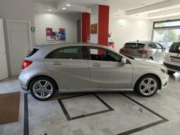 
										Mercedes Classe A180 1.5 diesel Sport full									