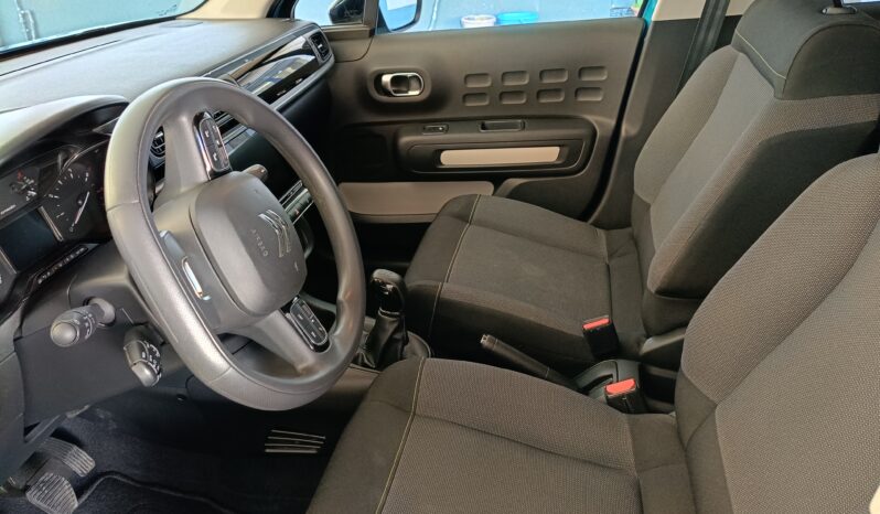 
								Citroen C3 1.2 Feel Pack 83 CV full									