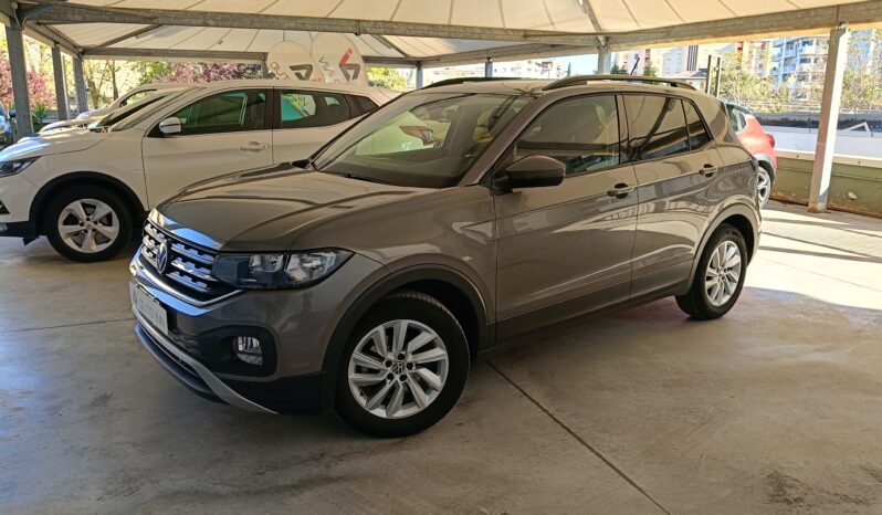 
								Volkswagen T-Cross 1.0 benzina 95 CV full									