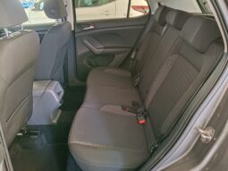 
										Volkswagen T-Cross 1.0 benzina 95 CV full									