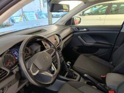 
										Volkswagen T-Cross 1.0 benzina 95 CV full									