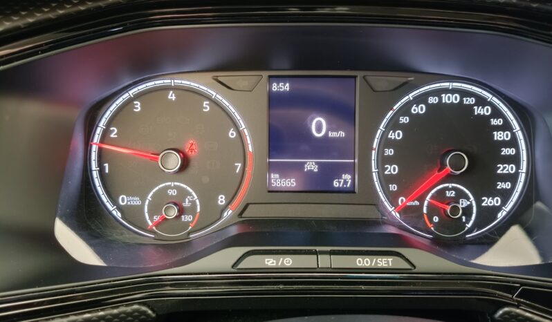 
								Volkswagen T-Cross 1.0 benzina 95 CV full									