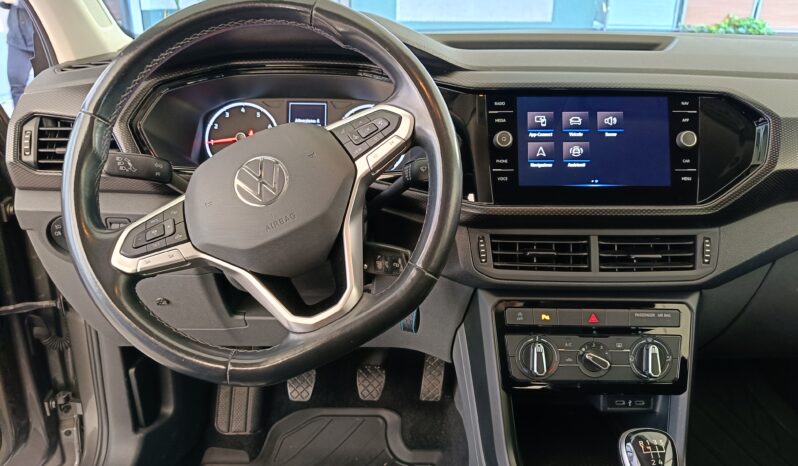 
								Volkswagen T-Cross 1.0 benzina 95 CV full									