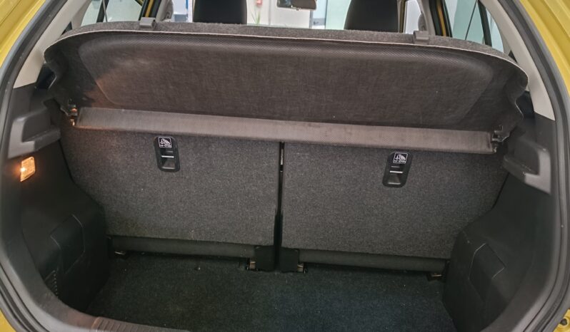 
								Suzuki Ignis 1.2 Hybrid Cool full									
