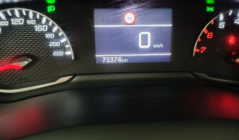 
								Peugeot 208 1.2 75 CV Active full									