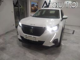 Peugeot 2008 1.2 100 CV Active