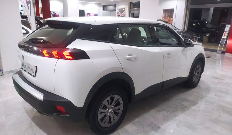 
								Peugeot 2008 1.2 100 CV Active full									