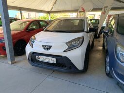 Toyota Aygo x 1.0 Active 72 cv
